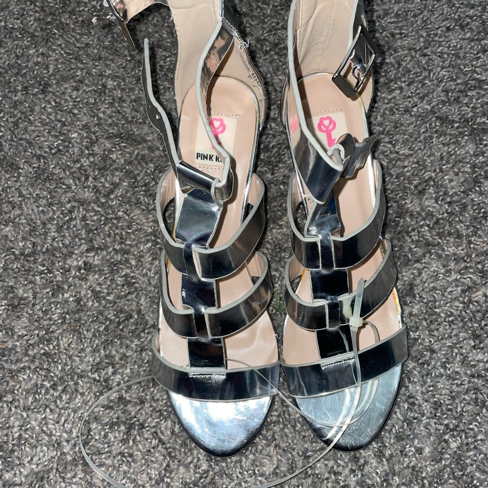 Pink Key Heels - Picture 3 of 6